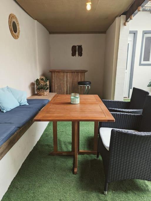 A 5Mn De La Reserve Africaine, Charmante Maison De Village Avec Patio Sigean Buitenkant foto